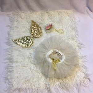 NWT baby photo prop set
